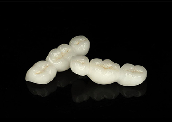 Buon prezzo Corona dentale in zirconia trasparente dall'aspetto naturale con eccellente durata e adattamento preciso in linea